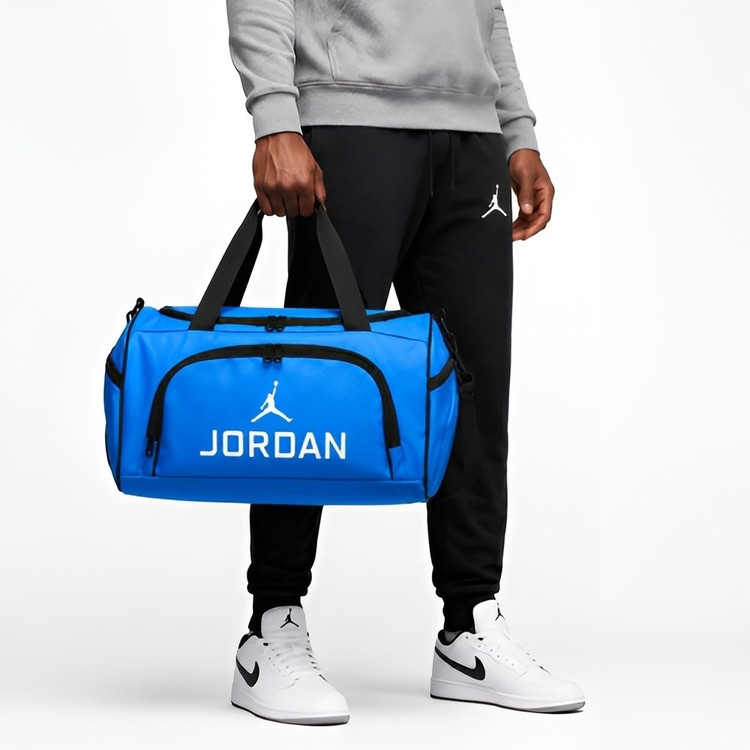 ساک ورزشی و باشگاهی چرمی وارداتی اعلا مارک JORDAN