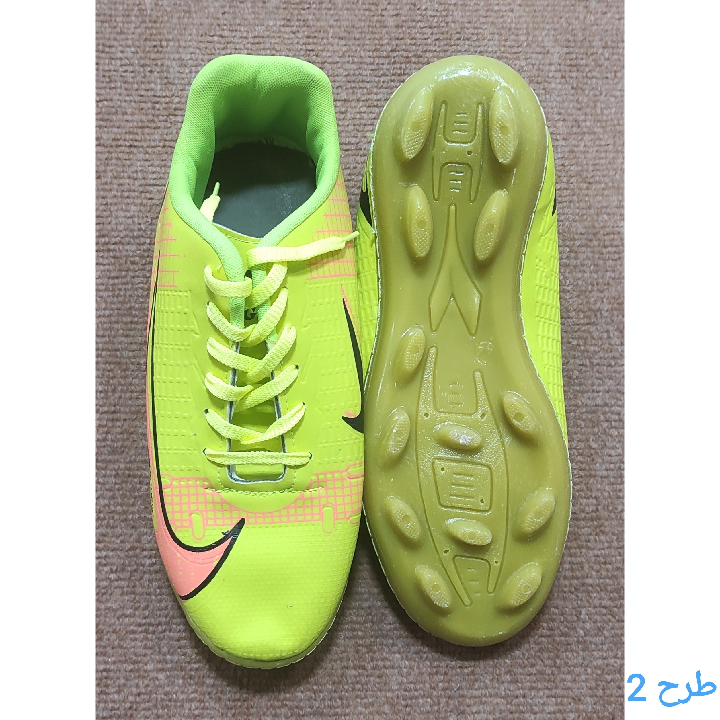 کفش استوک فوتبال اعلا مارک Nike سایز 44